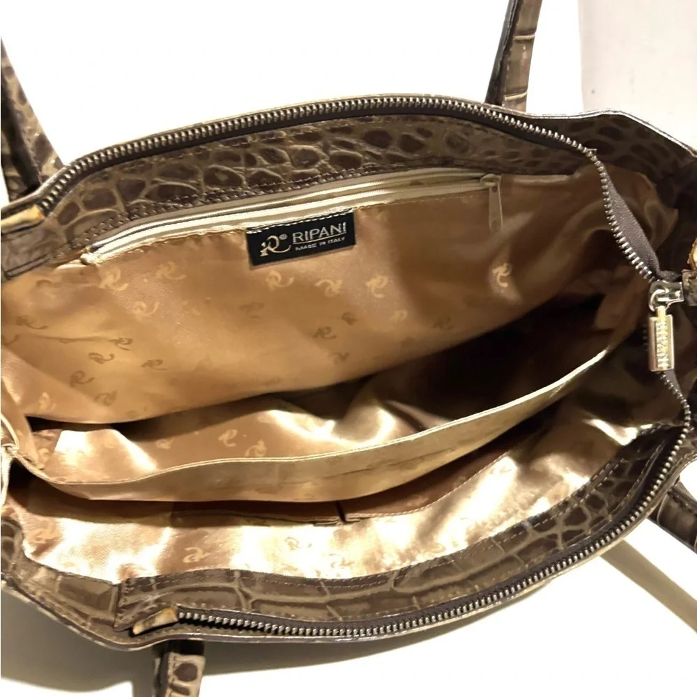 Ripani Elegant Crocodile-Embossed leather brown tan Handbag